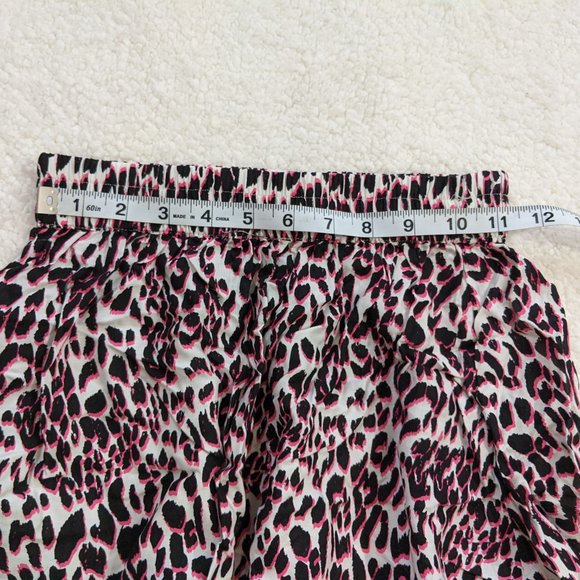 Leopard Print White & Pink 'Fluffy' Skater Skirt H&M size 4 - Picture 11 of 12